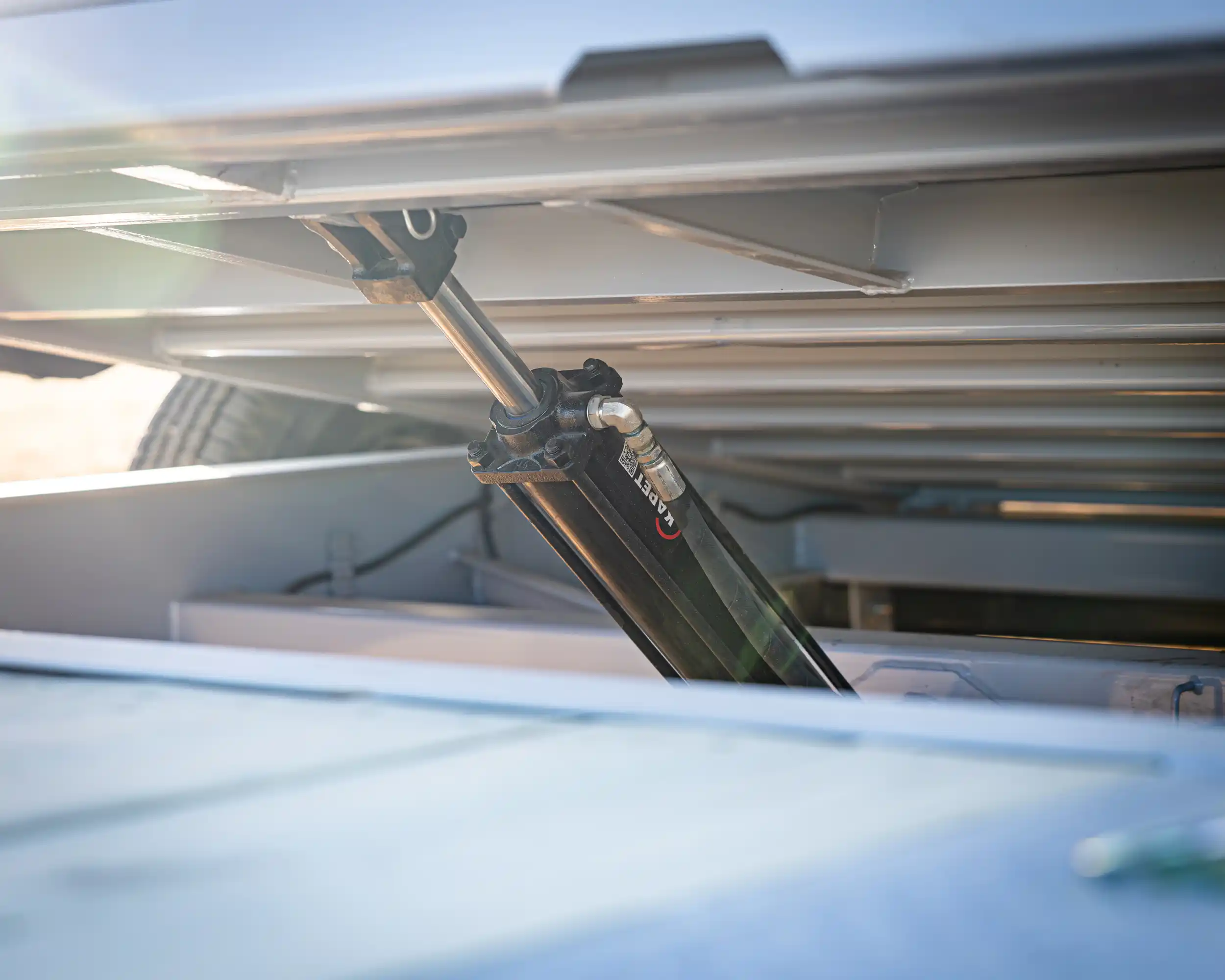 horizon trailers img